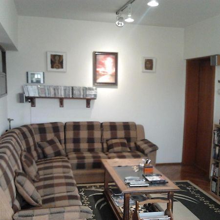 Rompromo Plus Accommodation Букурещ Екстериор снимка