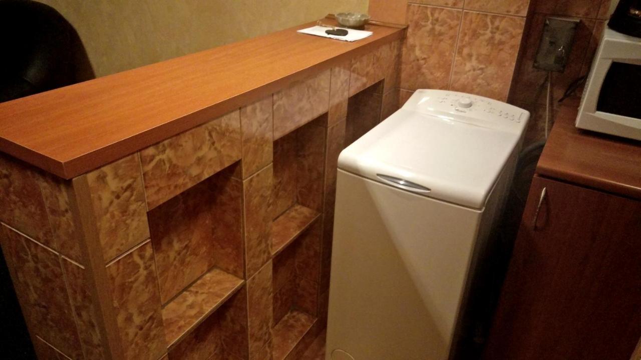 Rompromo Plus Accommodation Букурещ Екстериор снимка