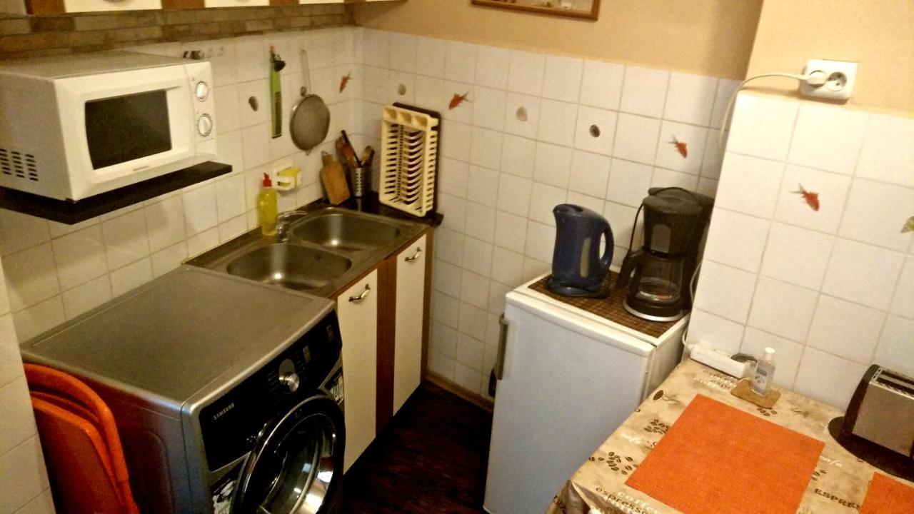 Rompromo Plus Accommodation Букурещ Екстериор снимка