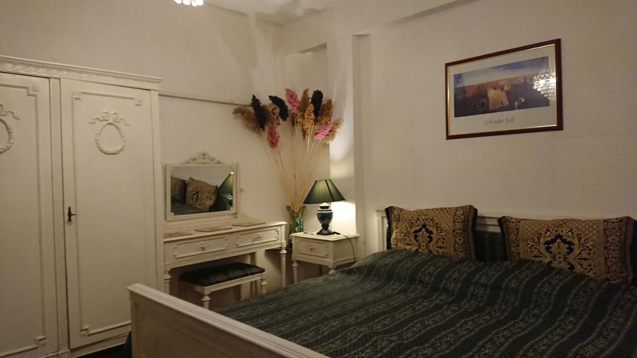 Rompromo Plus Accommodation Букурещ Екстериор снимка