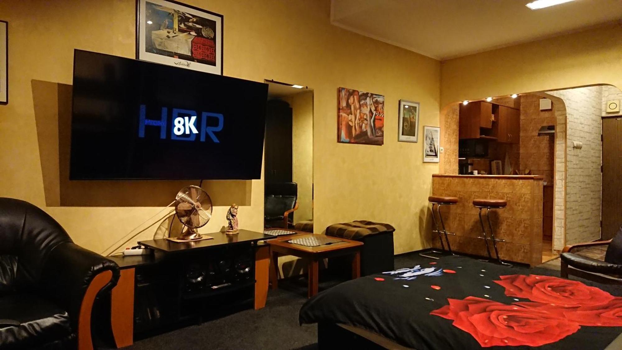 Rompromo Plus Accommodation Букурещ Екстериор снимка