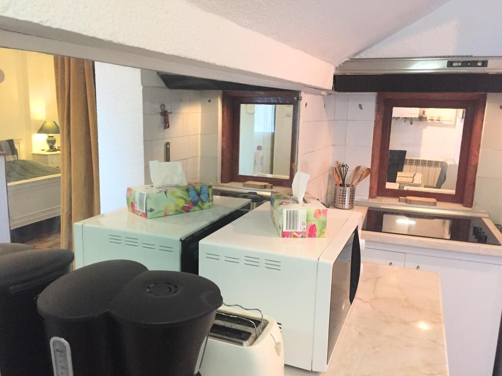 Rompromo Plus Accommodation Букурещ Екстериор снимка